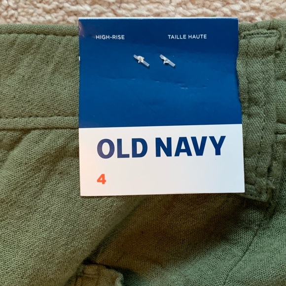 Old Navy high waisted cropped 100% cotton army green pants NWT - Picture 7 of 7